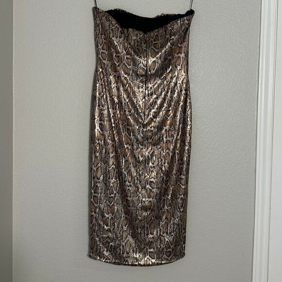 Revolve Nookie Blind Date Midi Dress in Bronze, Strapless Ruched, Size Large - Picture 5 of 12